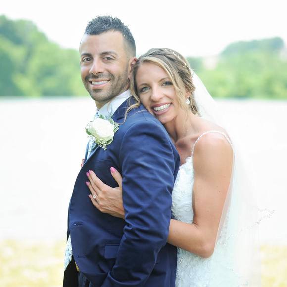 Meet your Posher, Courtney - Picture 1 of 1